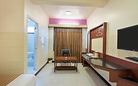 Mannars Yatri Nivas Hotel